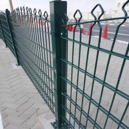 工地安全守護(hù)者 基坑護(hù)欄網(wǎng)與臨邊防護(hù)欄桿的關(guān)鍵作用